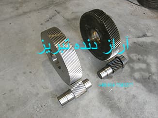 آراز دنده تبریز | ساخت تخصصی و سنگ‌زنی انواع چرخ‌دنده، کرانویل و پینیون تا قطر ۱ متر - 1